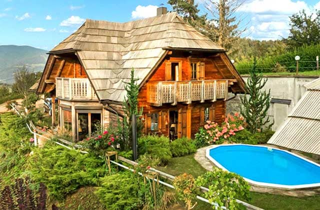 Podgorie With Pool